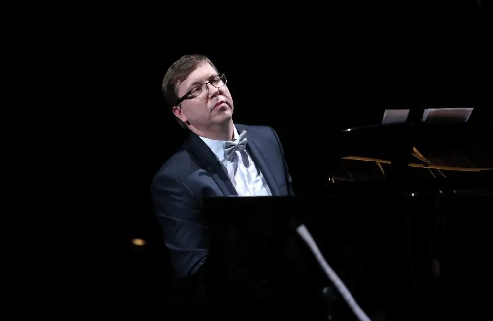 Miris pianists, Lielās mūzikas balvas nominants Zilberts