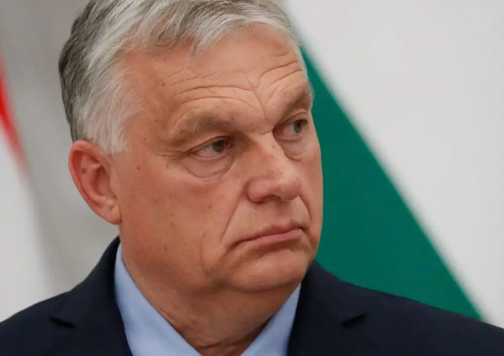 Laikraksts: Ungārija bloķē ES 90 miljardu eiro aizdevumu Ukrainai