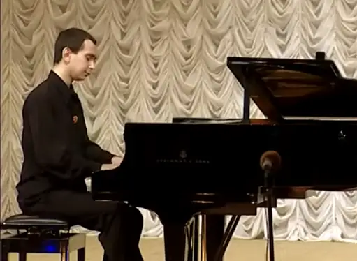 Пианист, который умер в российском СИЗО: кем был Павел Кушнир