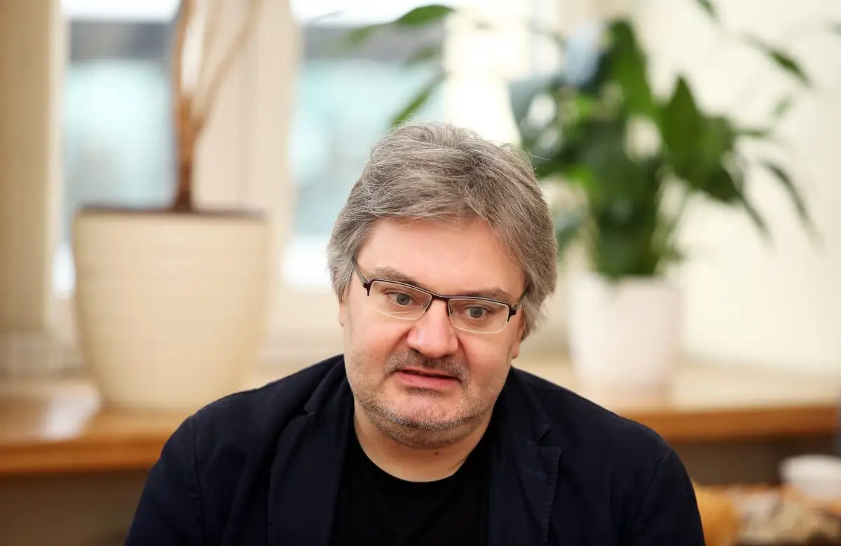 Музыкальная академия должна восстановить в должности преподавателя, обвиненного в домогательствах
