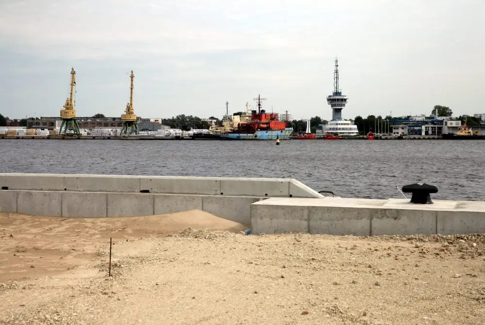 Rīgas brīvosta izsolīs nomas tiesības piestātnei Krievu salā ar 198 700 eiro sākumcenu