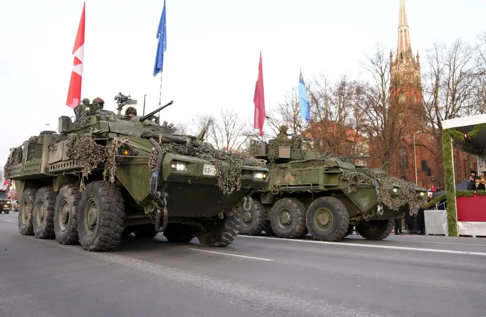 Armijas parādi pirmo reizi Latvijas vēsturē komandēs sieviete