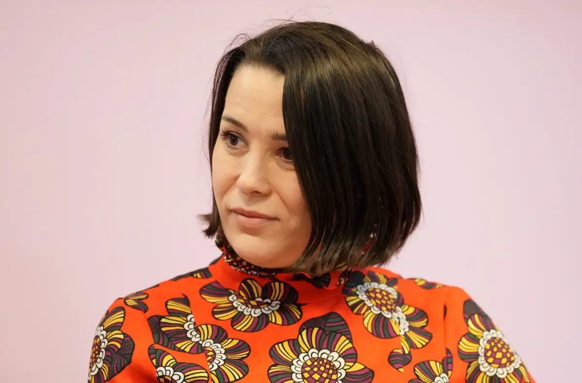 Politiķe rosina maznodrošinātajiem veidot pārtikas pakas no veikalu produktiem ar beigušos derīguma termiņu
