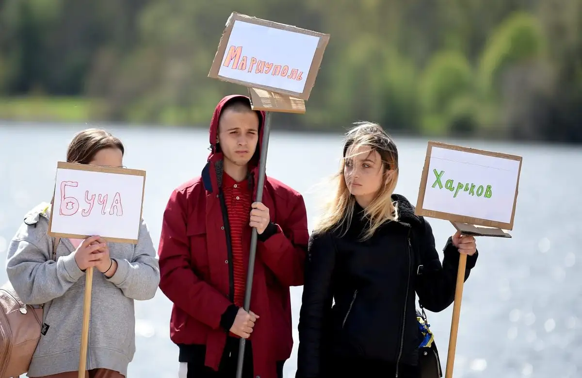 Ukrainas bēgļiem sašaurinās finansiālo atbalstu
