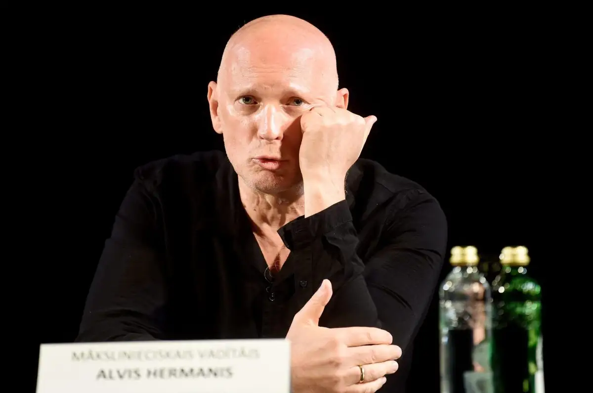 Biedrību «Bez partijām» pametis vēl viens no tās dibinātājiem Hermanis