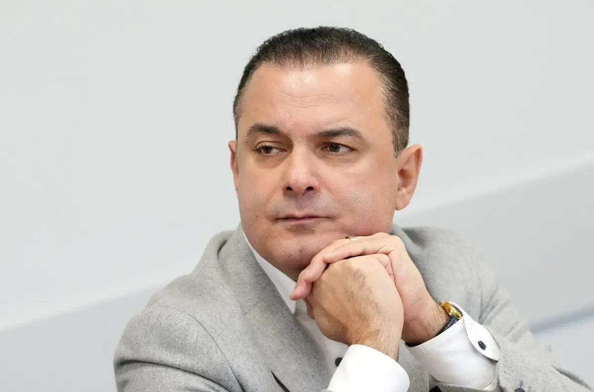 Мне нравится: Абу Мери прокомментировал слухи о внебрачной дочери