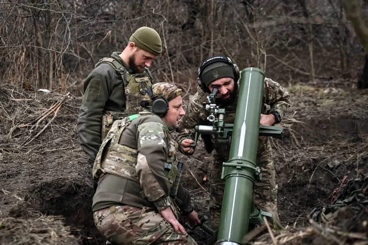 «Украинцы сняли розовые очки»: интервью с ведущим украинским социологом