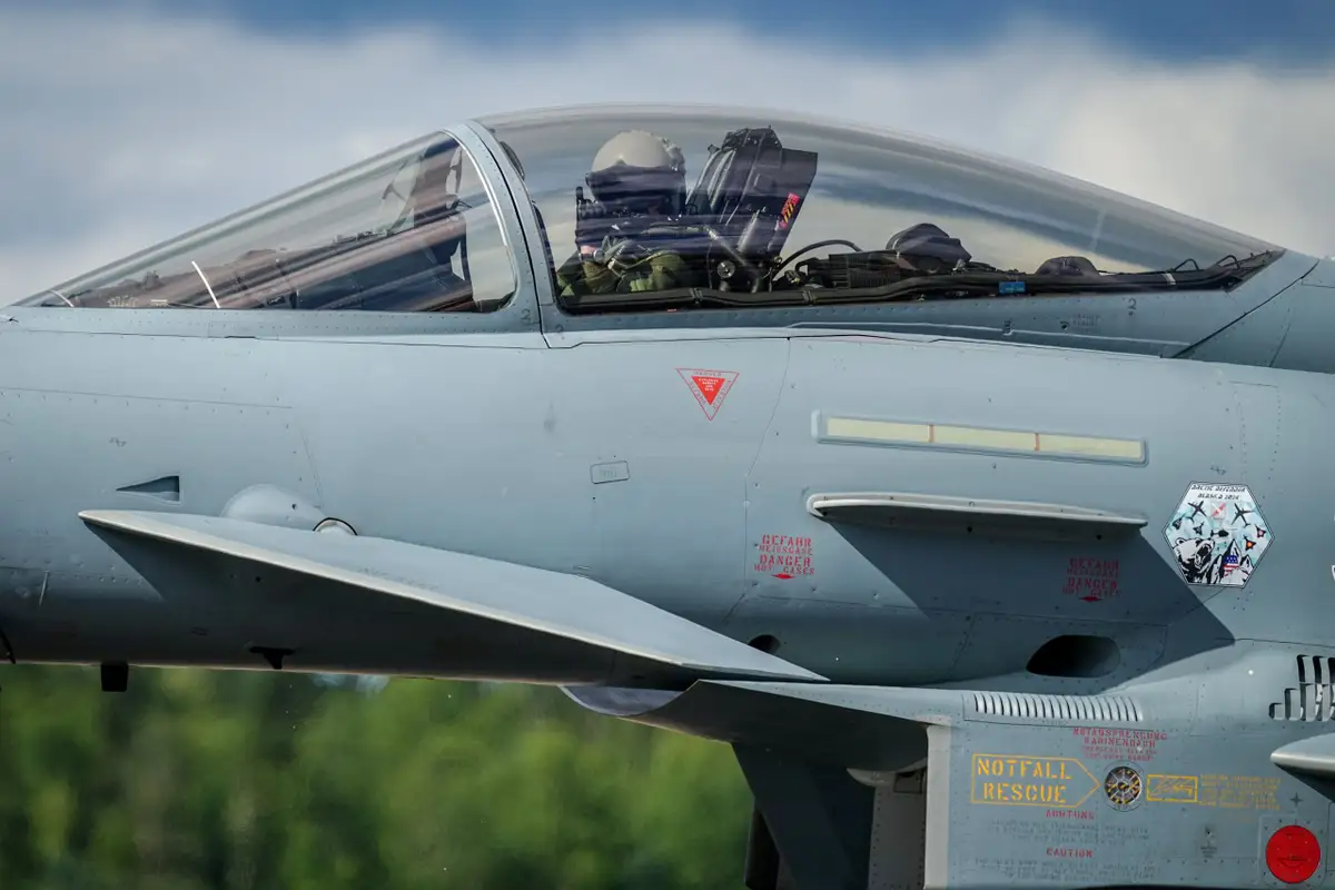 Германия выводит истребители Eurofighter из Польши: это в такой то сложной обстановке?