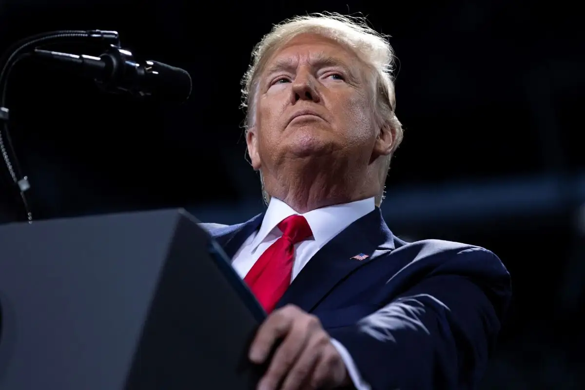 Трамп грозит пошлинами странам, которые не поддержат претензии США на Гренландию