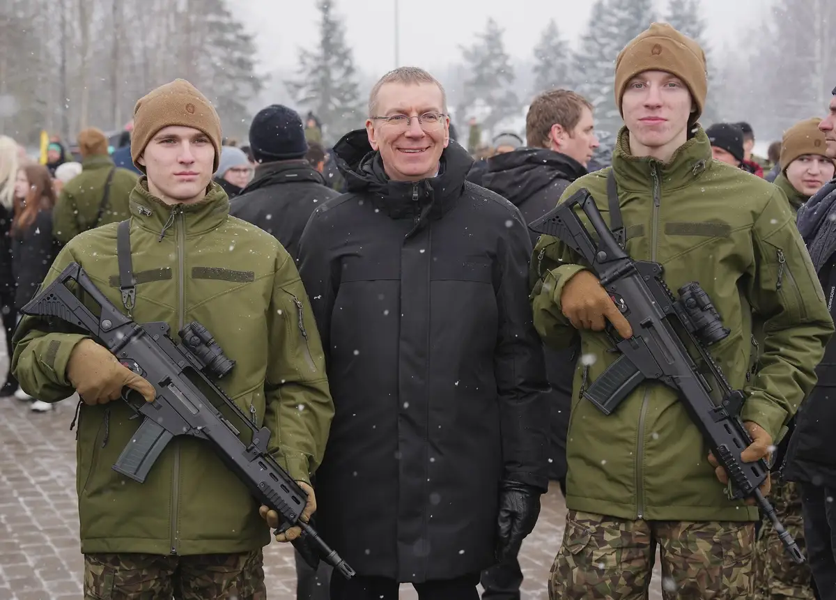 Prezidents: Latvijas bruņoto spēku skaitliskajam sastāvam tuvākajos gados jāsasniedz 31 000