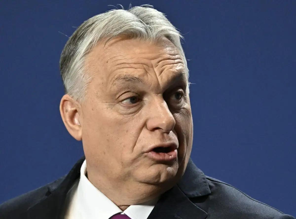 Орбан — всё! Внесена поправка, запрещающая ему ещё раз становиться премьером