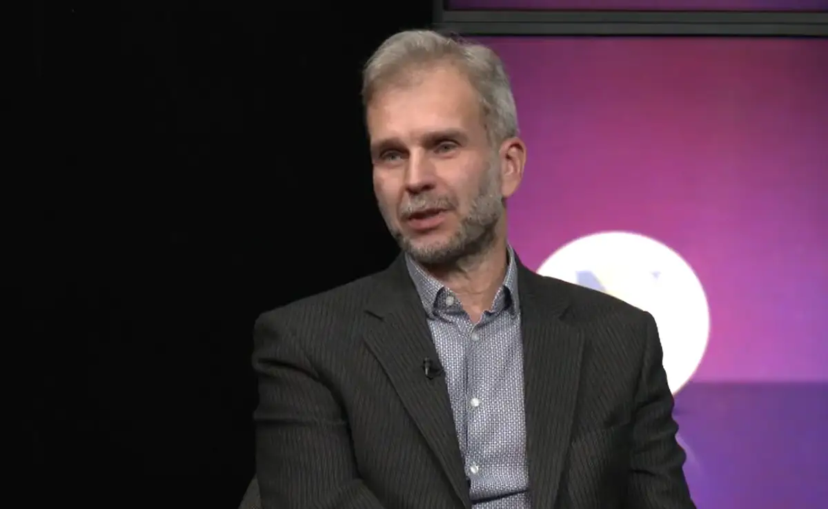 Нужно устроить Большую толоку и убрать ненужных чиновников: эксперт о простом решении проблемы бюрократии