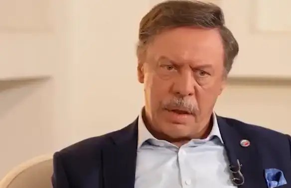 «Мы можем вас победить, но что мы можем у вас взять? Шпроты?»: Барщевский — о Латвии (ВИДЕО)