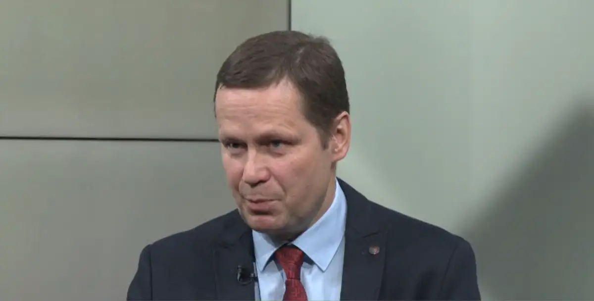 «В таких случаях мы переходим на русский»: профессор рассказал, как медработники выбирают язык общения