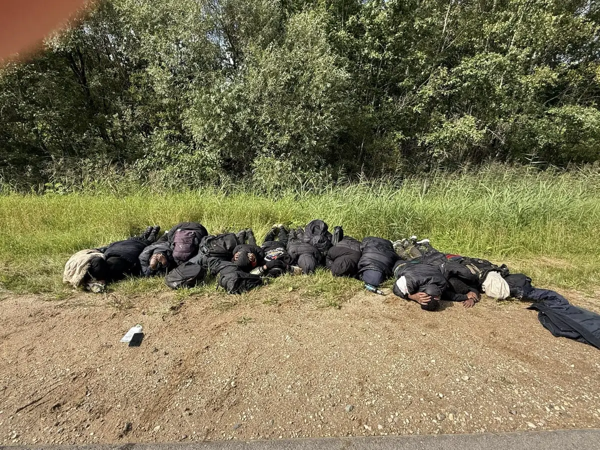 Latvijā pie Latvijas-Baltkrievijas robežas atrasts migrantu rakts tunelis