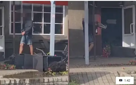 Зашёл в зал, сел за столик и почти сразу начал громить мебель. Неадекват превратил в хаос спокойный вечер в баре