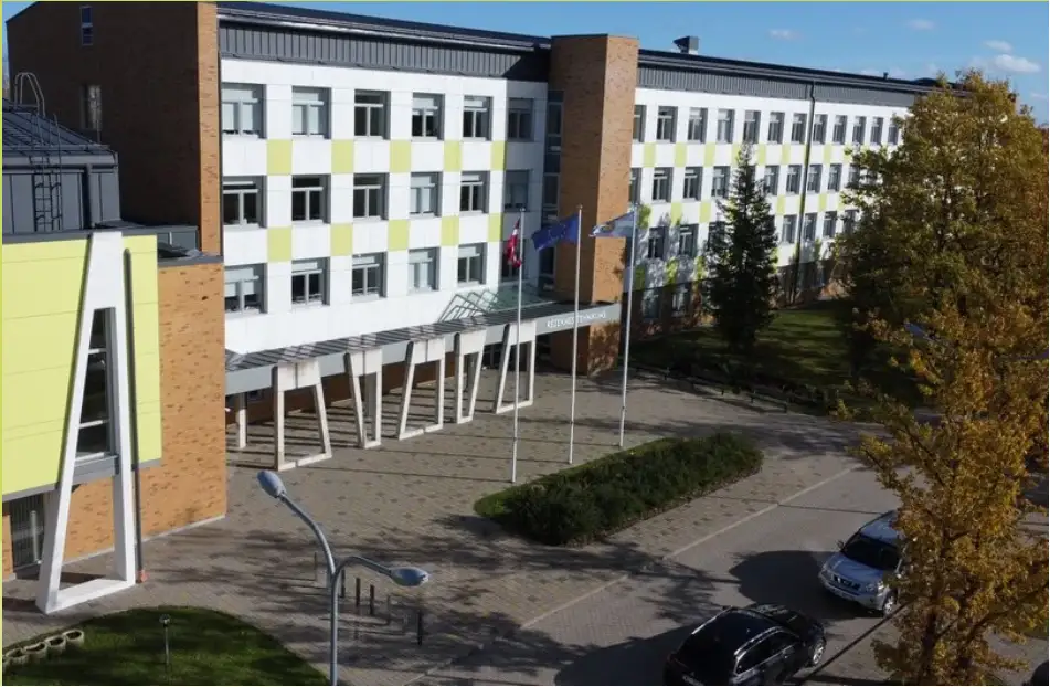 Хищение огромной суммы денег в Резекненском техникуме подтвердилось