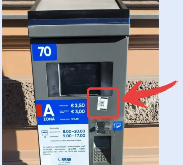 Фальшивые QR-кодах на паркоматах пытаются взломать доступ к банковской карте!