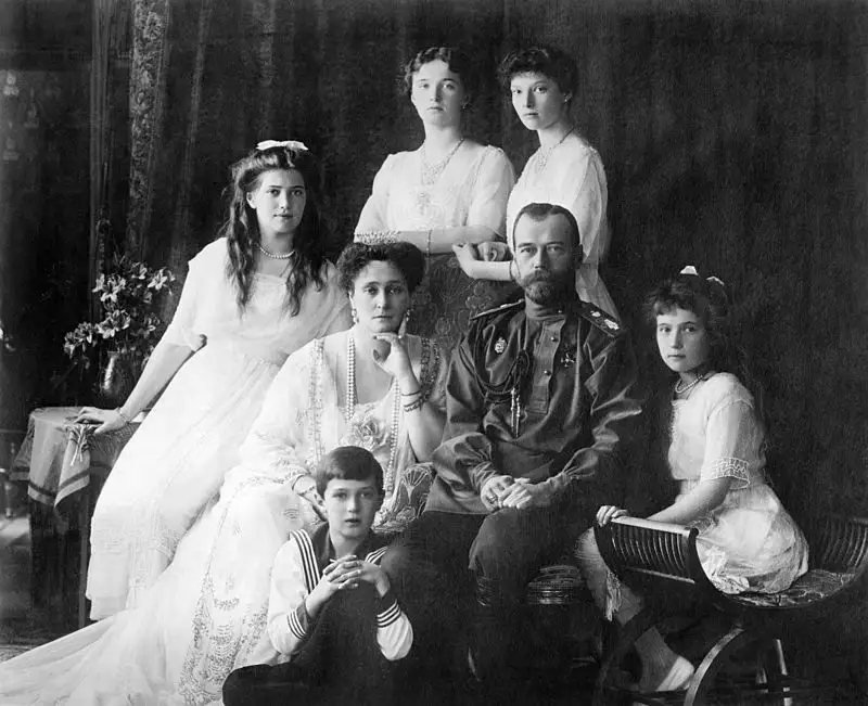 Навеки с царской семьёй: латышский камердинер Николая II