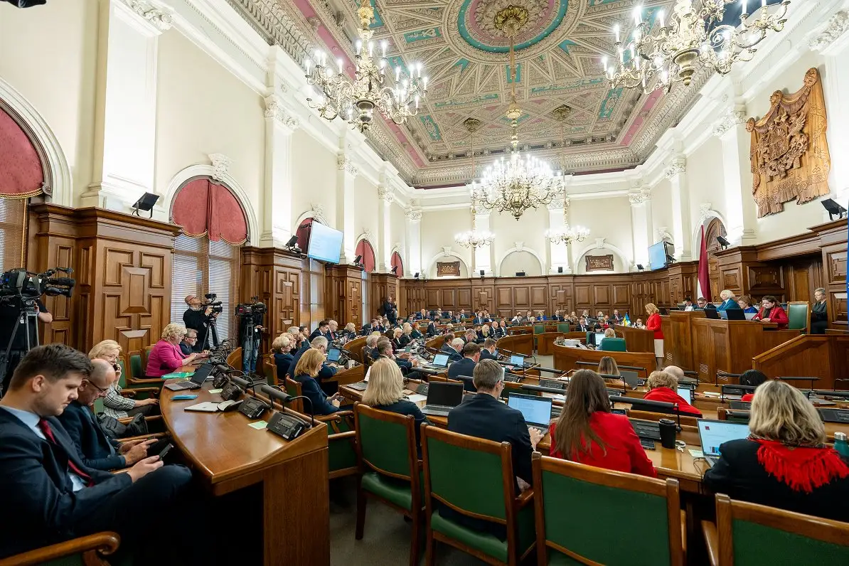 Бюджет Сейма вырастет на 2 млн, несмотря на обещания экономить