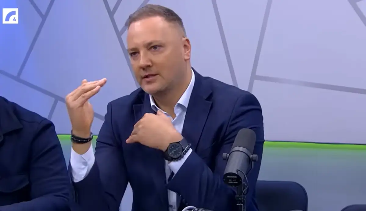 Хватит пить кофе в Брюсселе, идите уже работать: Гиргенс упрекает бывших коллег