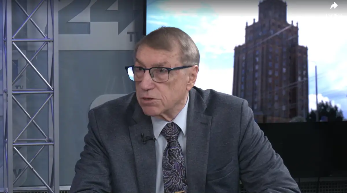 «Это граничит с преступлением»: профессор Калвиньш о вакцинации