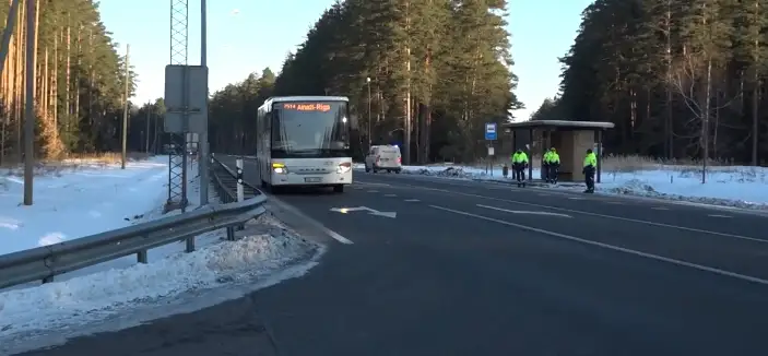 Пассажиры общественного транспорта должны быть пристегнуты: полиция проводит рейды (ВИДЕО)