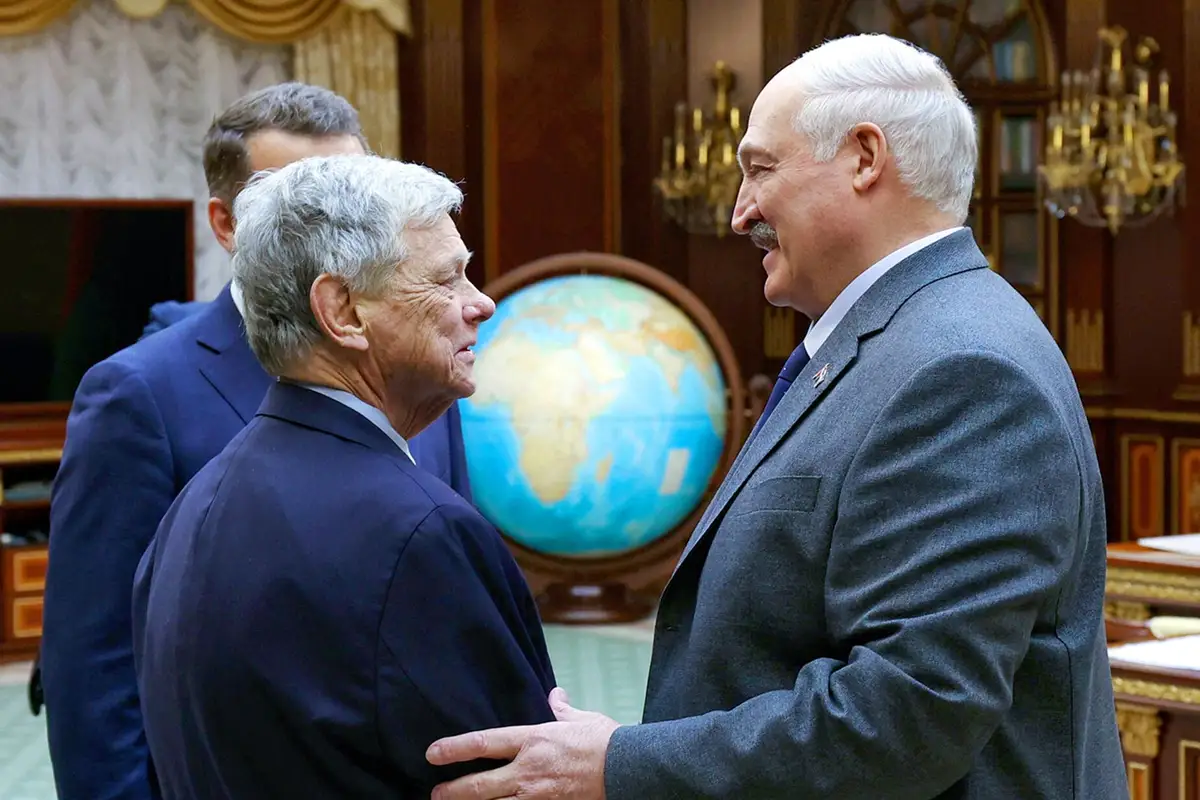 Посланник Трампа призвал Литву возобновить транзит удобрений из Белоруссии