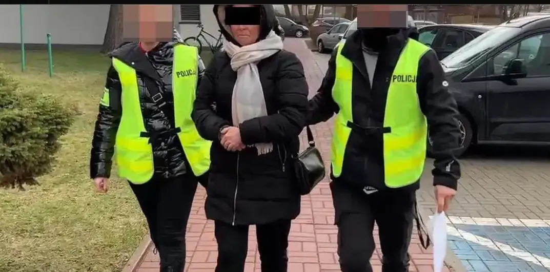 Мать-монстр 7 лет превращала дочь в «живой труп» ради донатов!