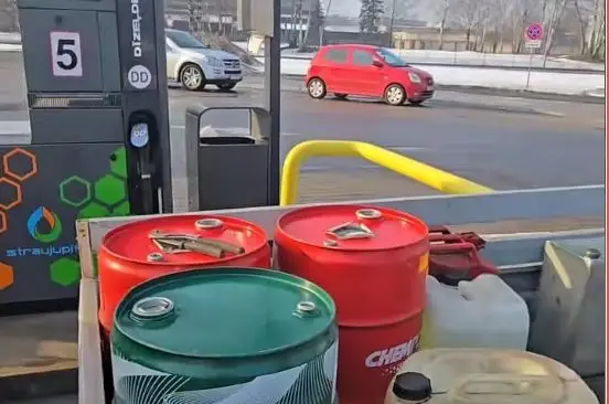 Час Х настал? Литва уже запустила руку в стратегические резервы топлива