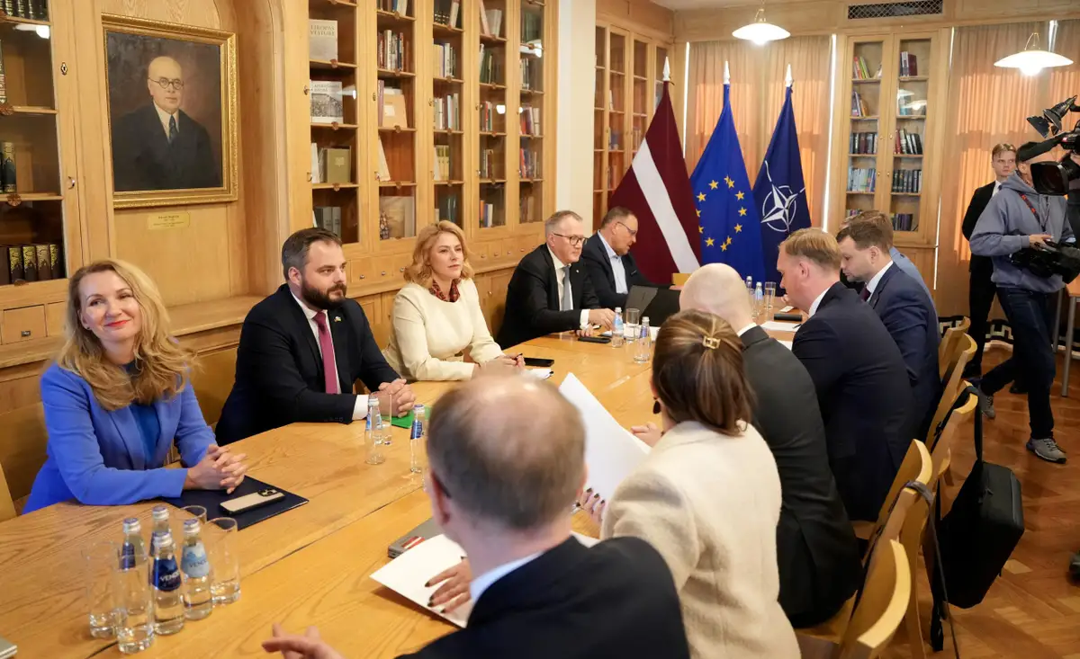 JV ārkārtas kongresā 28. novembrī pārvēlēs partijas vadību
