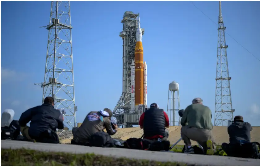 Снова к Луне? Запуск миссии NASA может начать новую космическую гонку