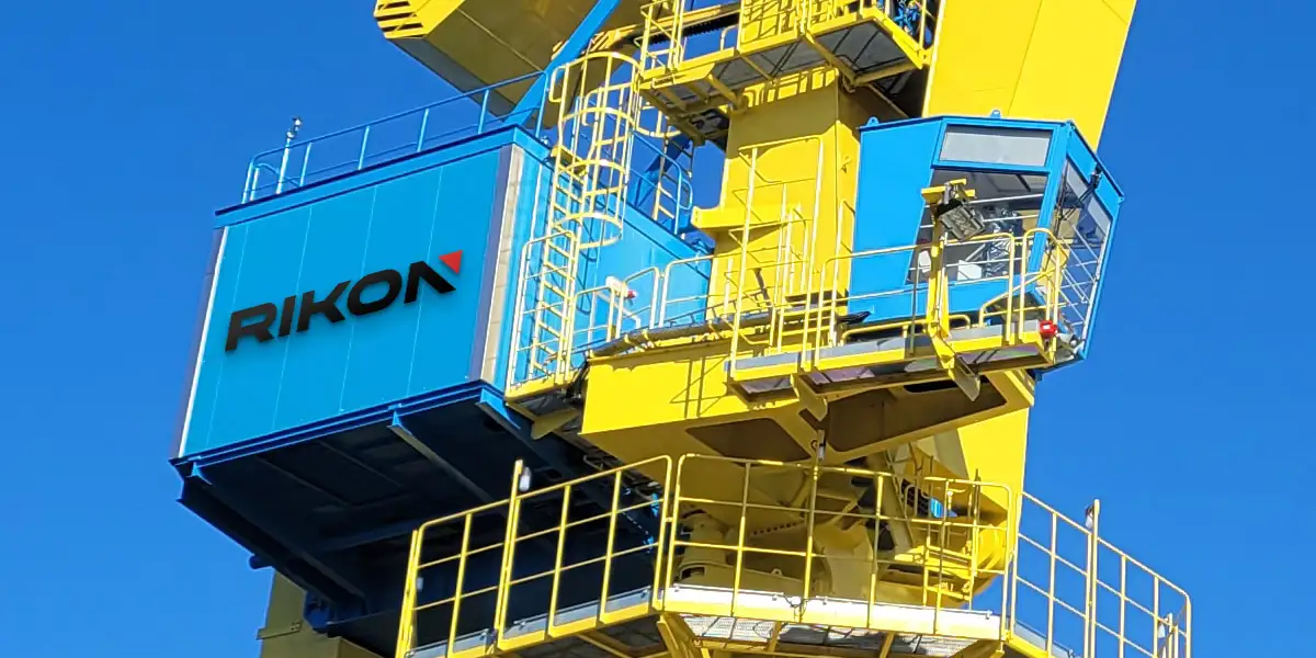 RIKON набирает обороты: еще два портальных крана отправляются клиенту