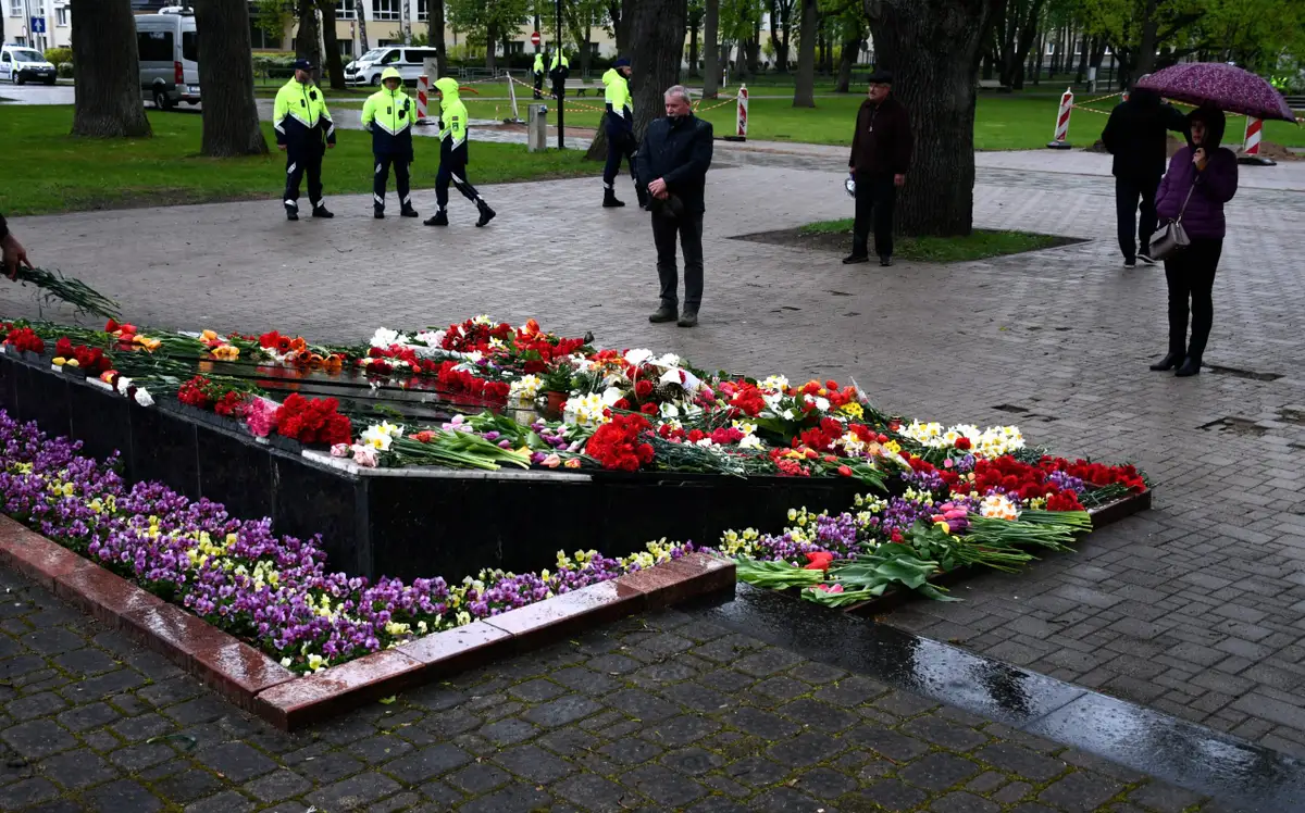 9 мая политики Латвии выступают в унисон с политиками России: Пименов об одной странности