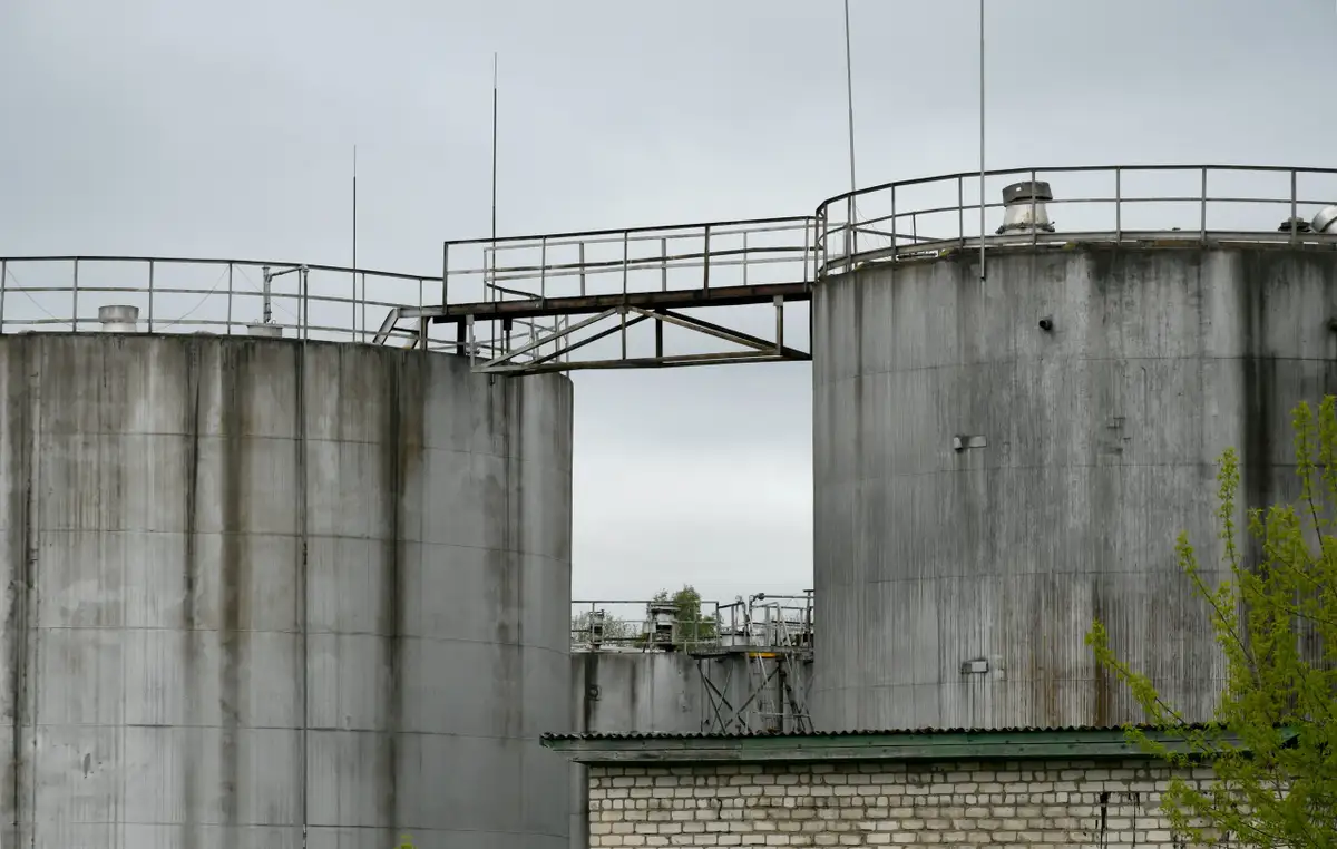 Dronu triecienos cietusī «East-West Transit» Rēzeknes naftas bāze neturpinās darbību