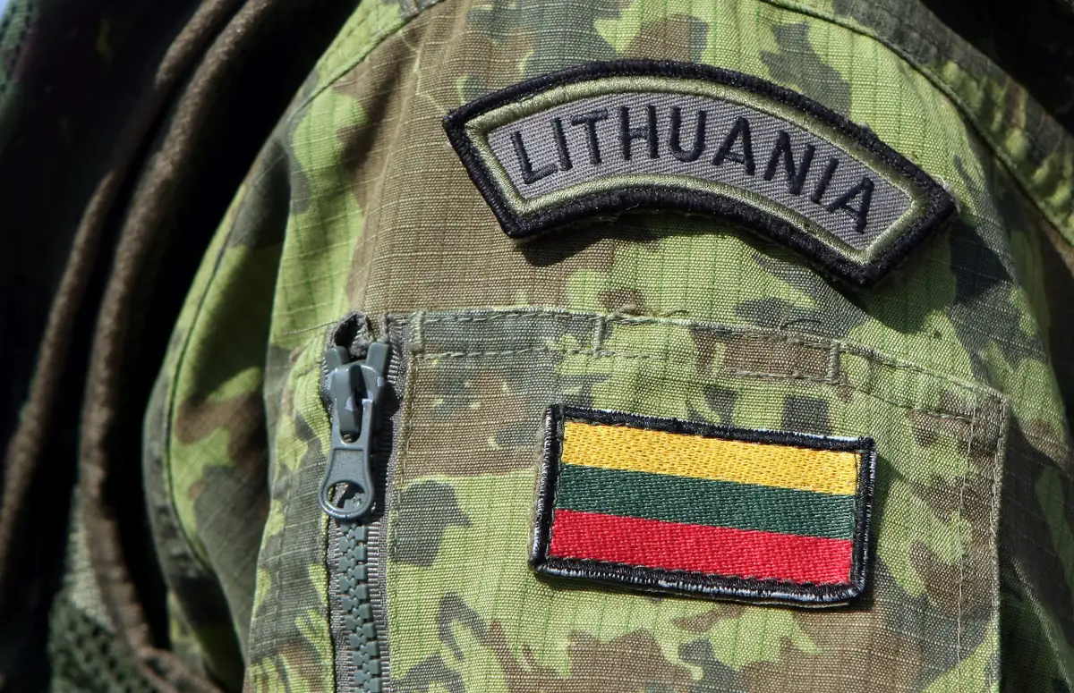 В соседней Литве планируют отменить запрет на размещение ядерного оружия