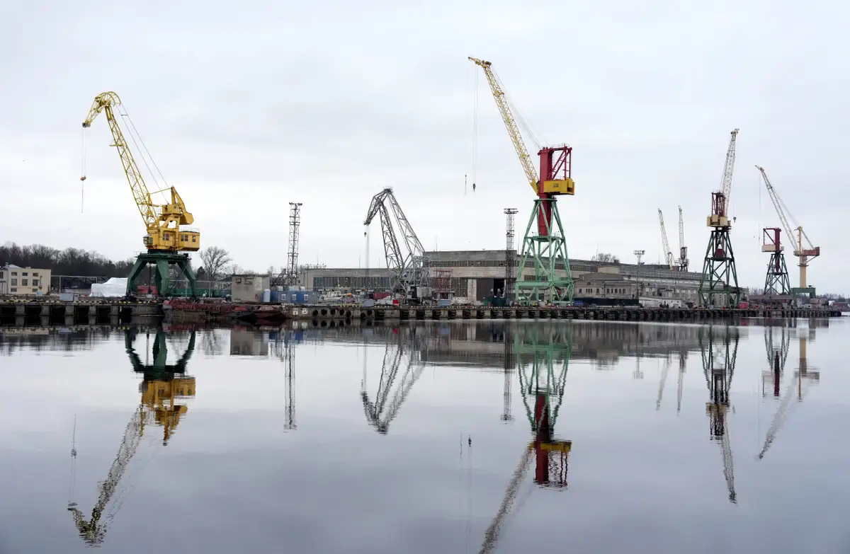 Пожар в Рижском порту потушен; что это было?