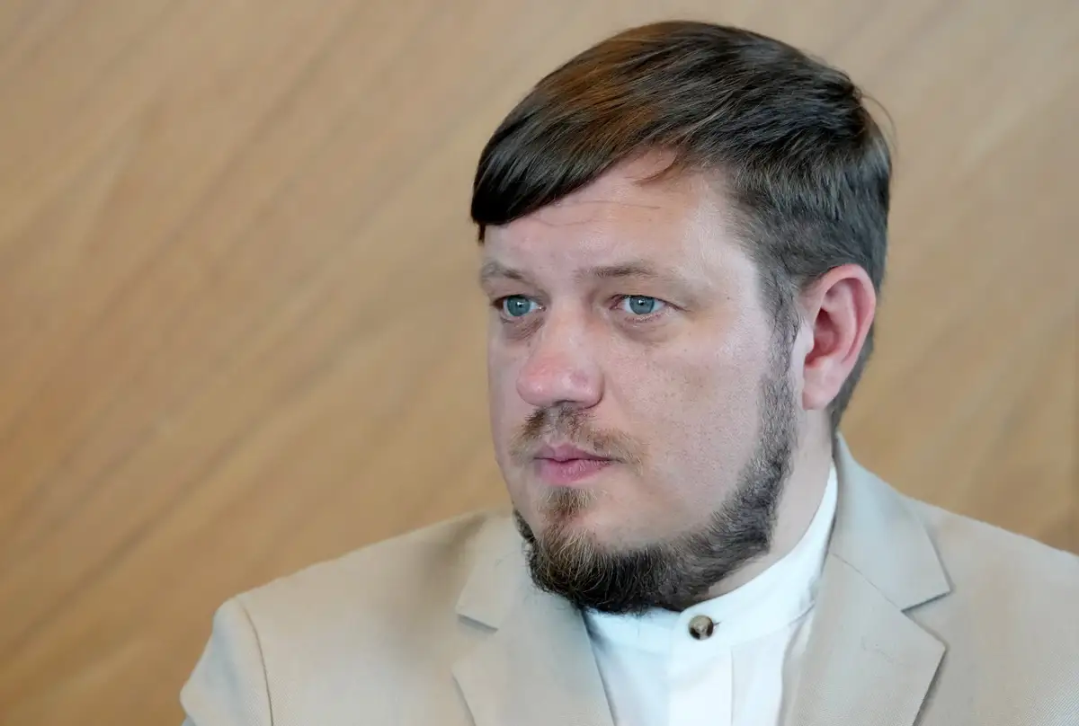 «Легче продать Латвию как российскую губернию»: депутат РД увидел в продаже матрёшки