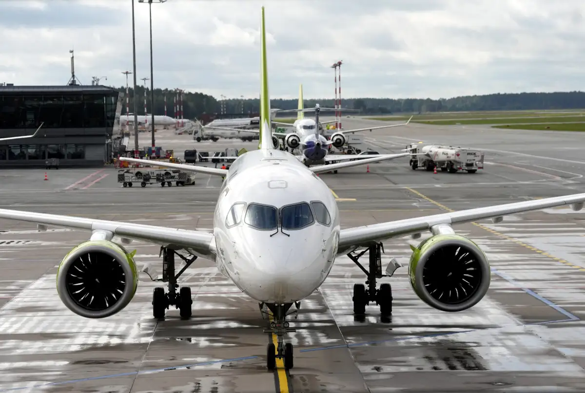 Спасение airBaltic обходится дорого: авиакомпания берёт €257 млн под 25% годовых