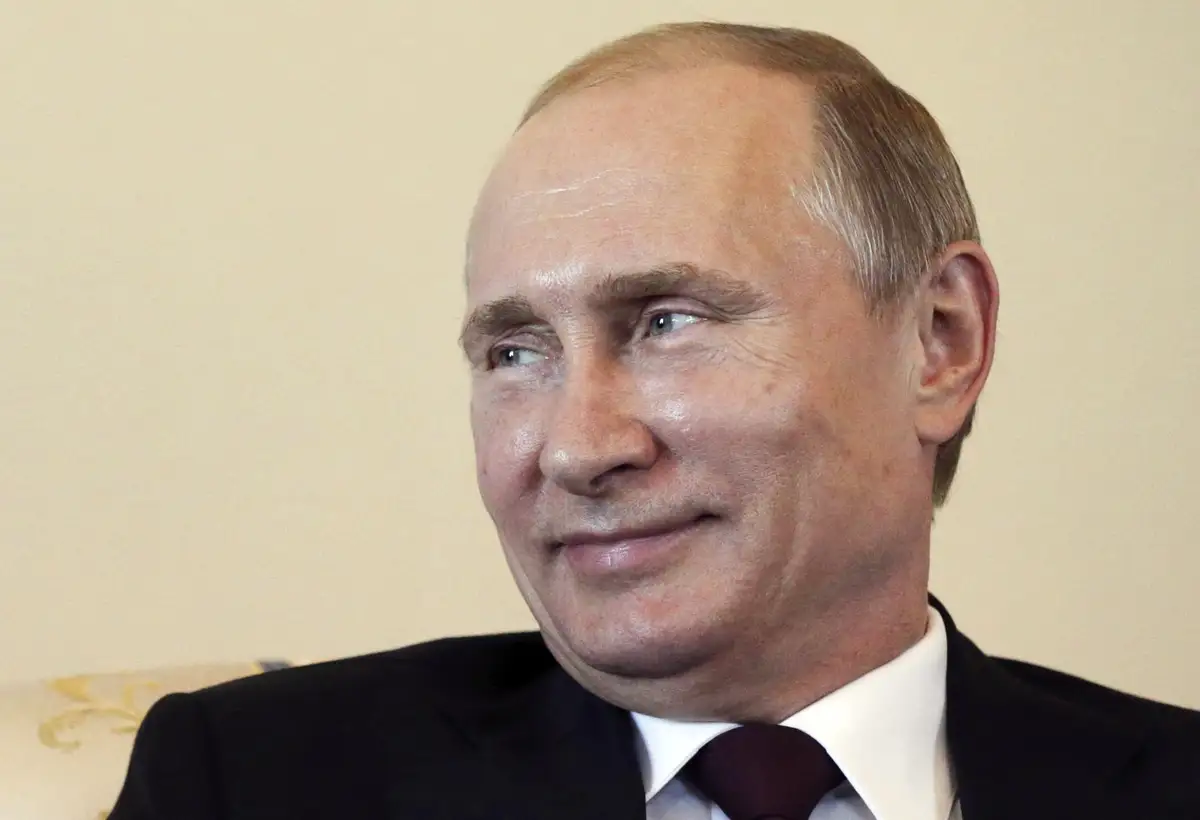 Олигархам — ковровая дорожка; остальным россиянам — идите и свергайте Путина: логика Еврокомиссии