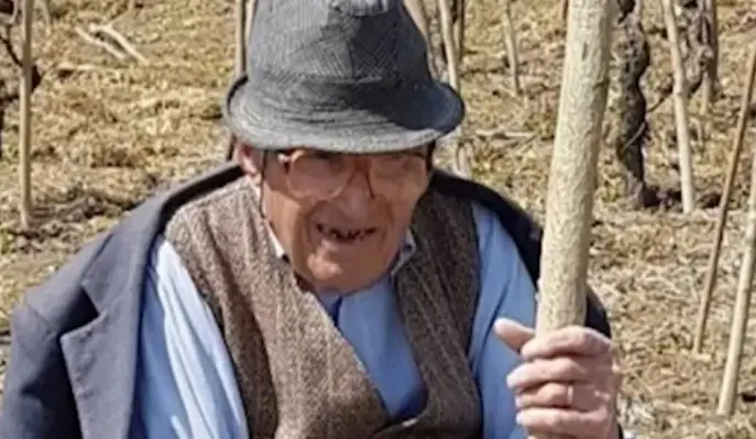Старейший мужчина Европы умер в 112 лет. Но удивляет совсем другое