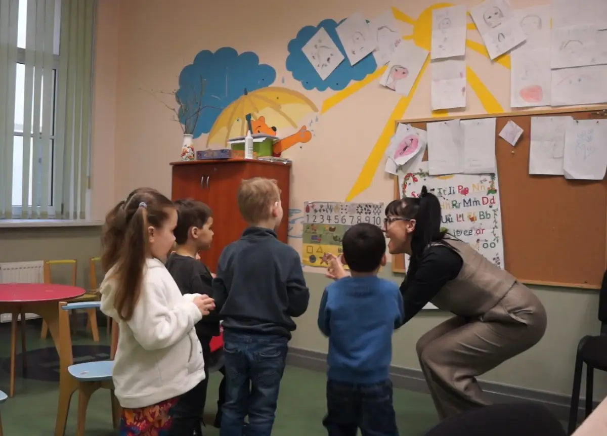 Английский для детей 3–10 лет: от первых звуков к чтению и письму