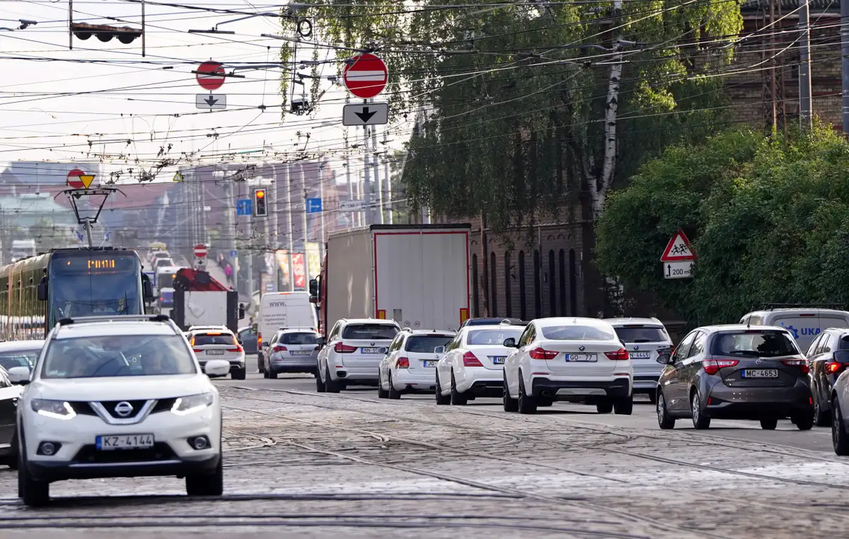 В октябре в Риге обновят асфальт на трёх улицах