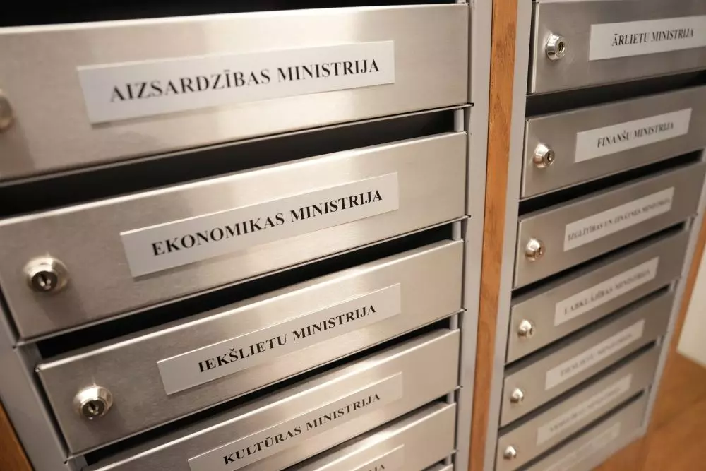 «Jaunā vienotība» NA priekšlikumā par trīs ministriju apvienošanu saskata priekšvēlēšanu gaisotni