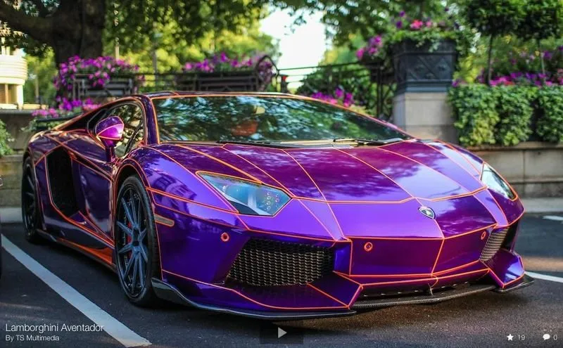 Топ 10 самых необычных автомобильных цветов в 2017 году