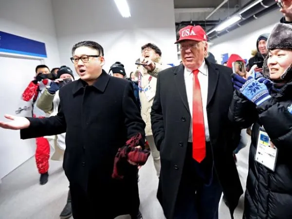 Сенсация: Трампа с Ким Чен Ыном в обнимку заметили на открытии Олимпиады. ВИДЕО
