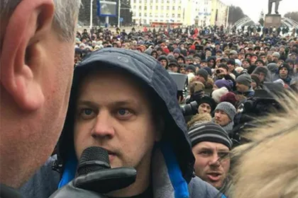 Потерявшего детей при пожаре в Кемерове отца обвинили в пиаре на трагедии