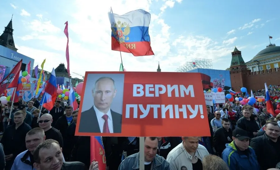 Сломанный кайф: как кризис изменил настроения в России