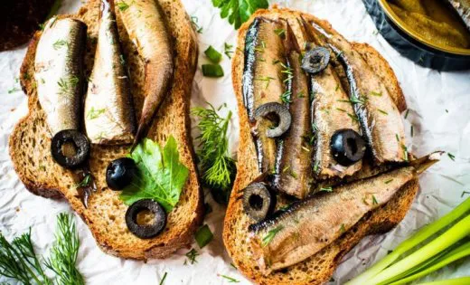 Топ-5 самых вредных и дешевых продуктов питания