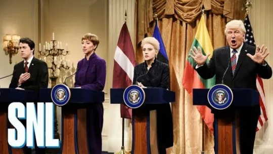 В американском шоу Болдуин спародировал отношение Трампа к президентам стран Балтии